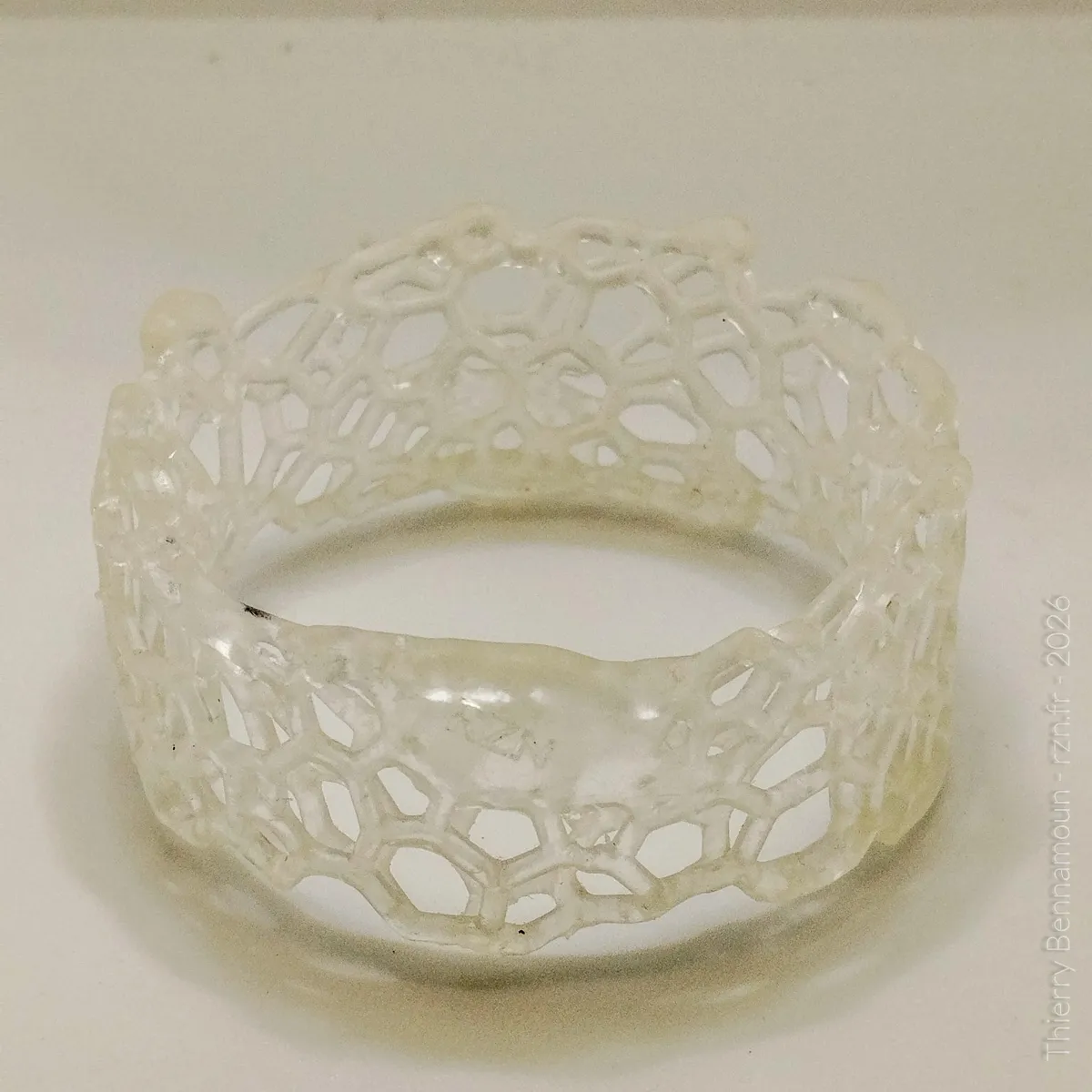 Bracelet Voronoi Résine Translucide – Taille 62 (Pièce unique)
